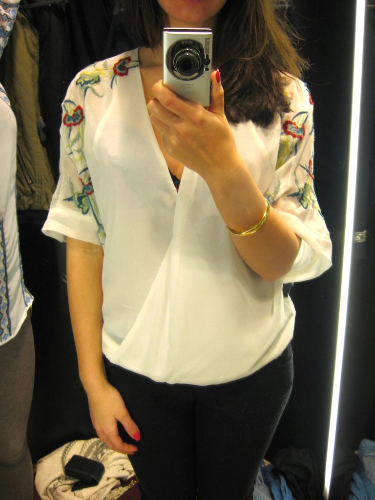 Blouse brodée Zara