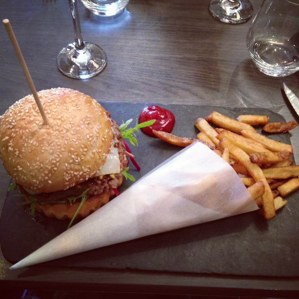 Burger gourmand au 5