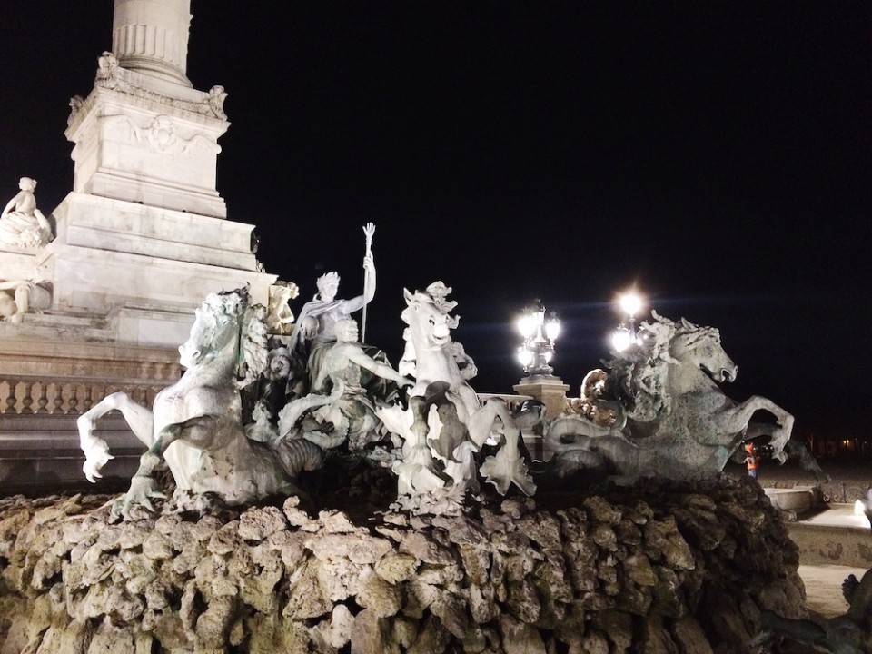 MONUMENT AUX GIRONDINS BORDEAUX