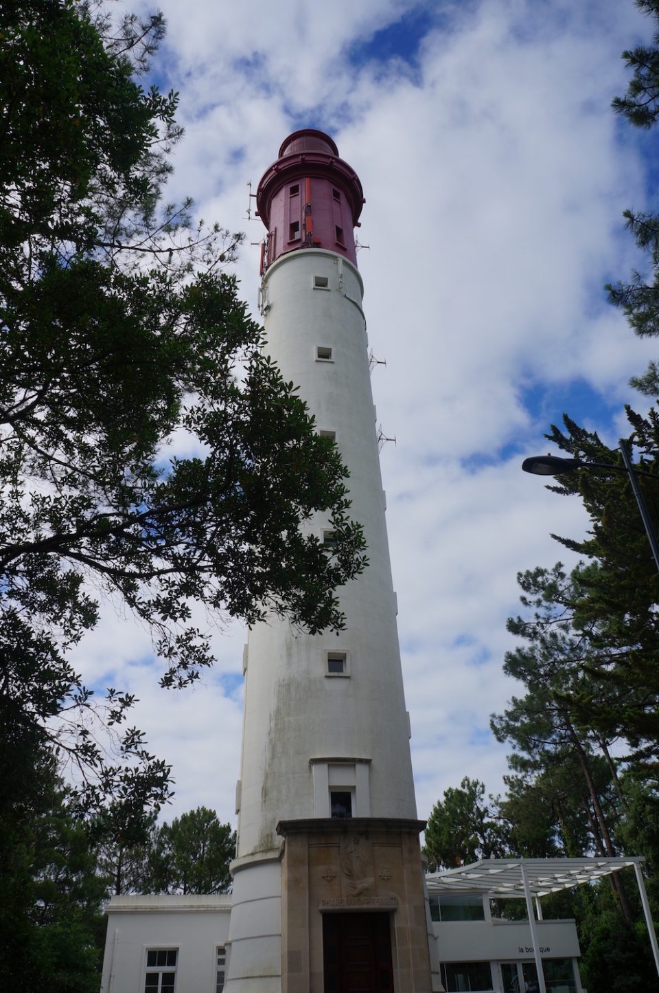 PRENDRE DE LA HAUTEUR SUR LE PHARE DU CAP FERRET