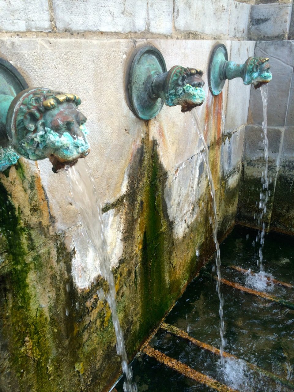 -fontaine-chaude-dax-les-landes