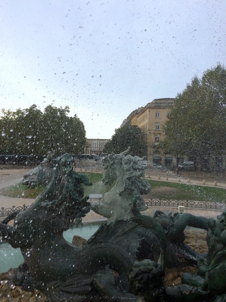 place-des-quinconces-bordeaux