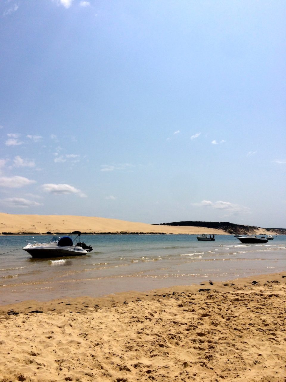 BATEAU BANC D ARGUIN