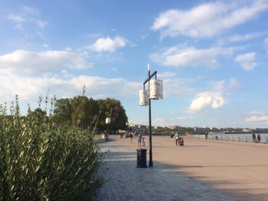 LES QUAIS DE BORDEAUX