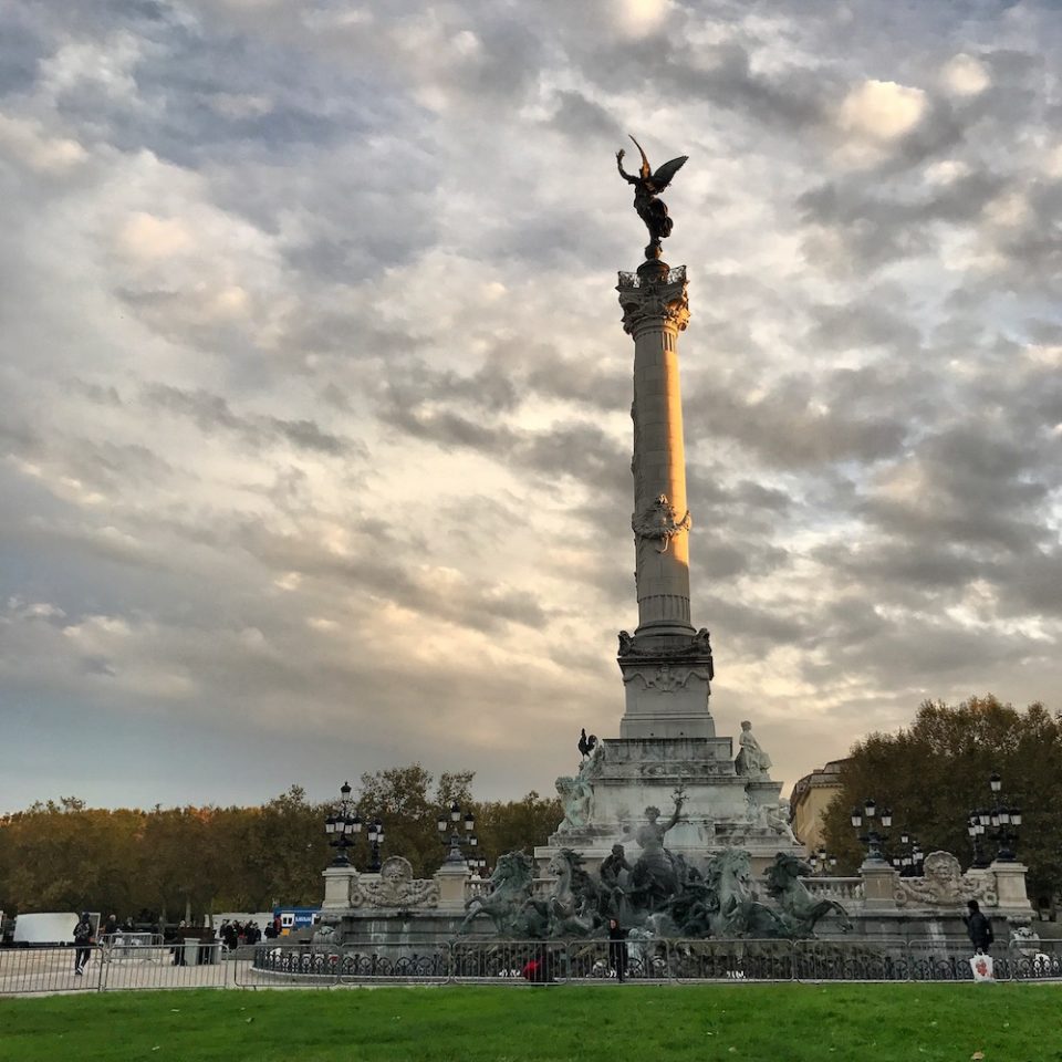 colonnes-des-girondins-bordeaux