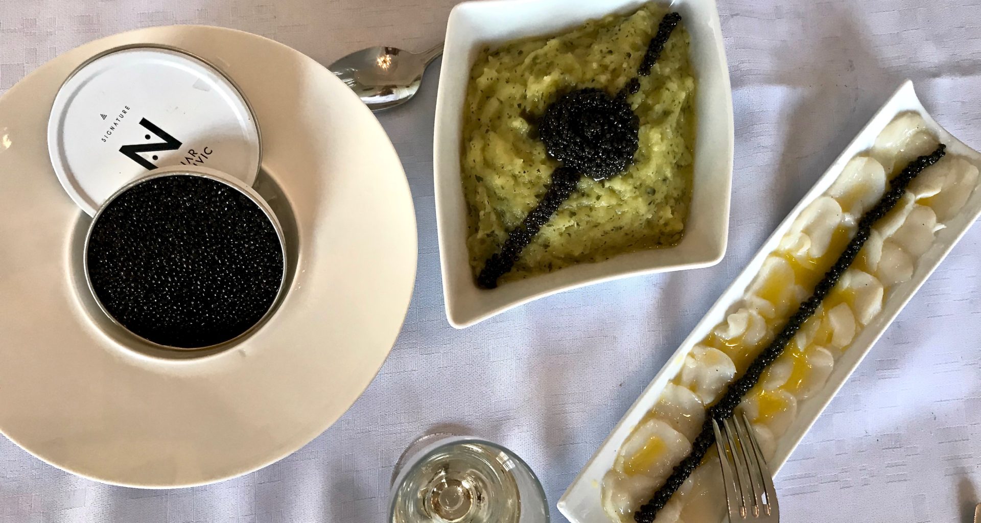 CAVIAR QUELQUES GRAMMES DE FINESSE